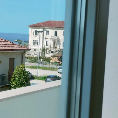 아파트 Borghesi Fronte Mare 리미니