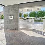 Apartment Borghesi Fronte Mare *