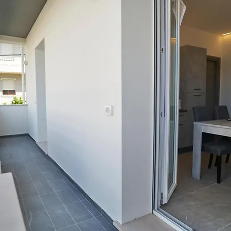 Borghesi Fronte Mare By Affitti Brevi *