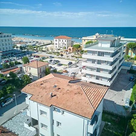 Borghesi Fronte Mare *