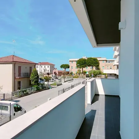 Apartment Borghesi Fronte Mare By Affitti Brevi *