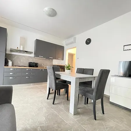 Borghesi Fronte Mare By Affitti Brevi Rimini