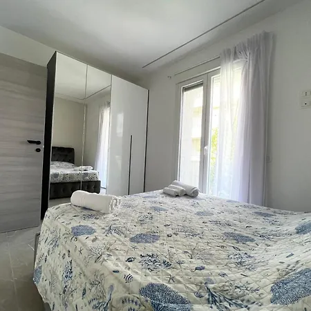 Borghesi Fronte Mare By Affitti Brevi Apartment