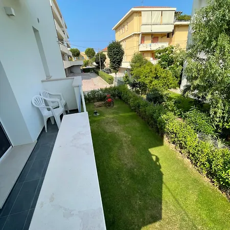 公寓 Borghesi Fronte Mare By Affitti Brevi