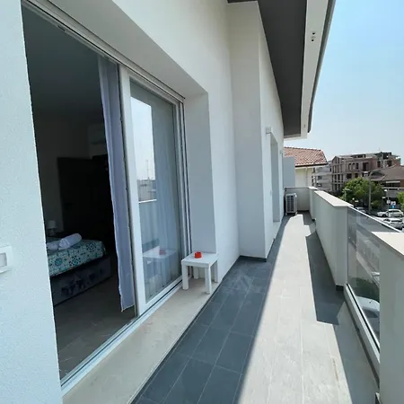 Borghesi Fronte Mare By Affitti Brevi