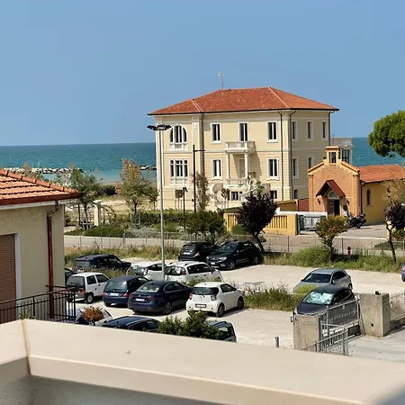 Borghesi Fronte Mare By Affitti Brevi
