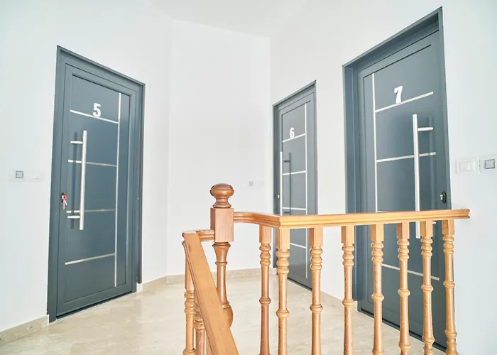 Borghesi Fronte Mare Daire