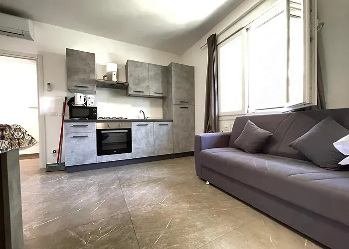 Borghesi Fronte Mare By Affitti Brevi *