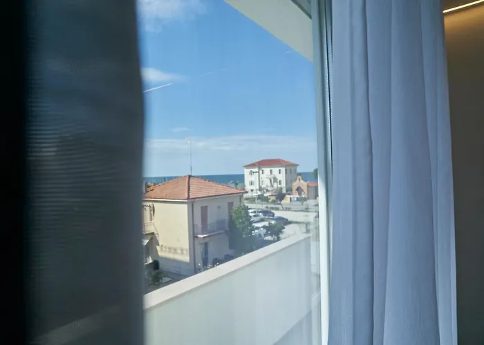 Borghesi Fronte Mare By Affitti Brevi Апартаменты