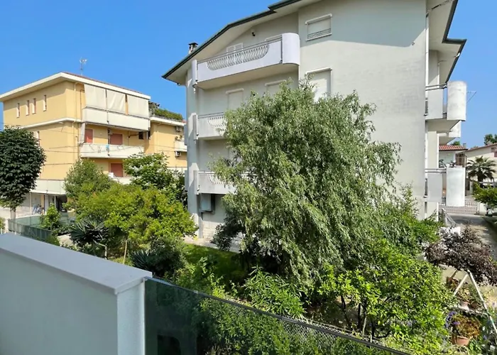 Apartment Borghesi Fronte Mare By Affitti Brevi *