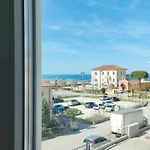 Borghesi Fronte Mare *
