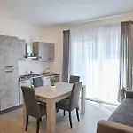 Borghesi Fronte Mare Apartmán *