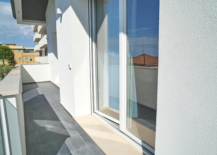 Borghesi Fronte Mare Апартаменты