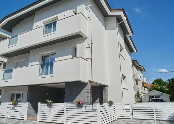 Апартаменты Borghesi Fronte Mare Римини