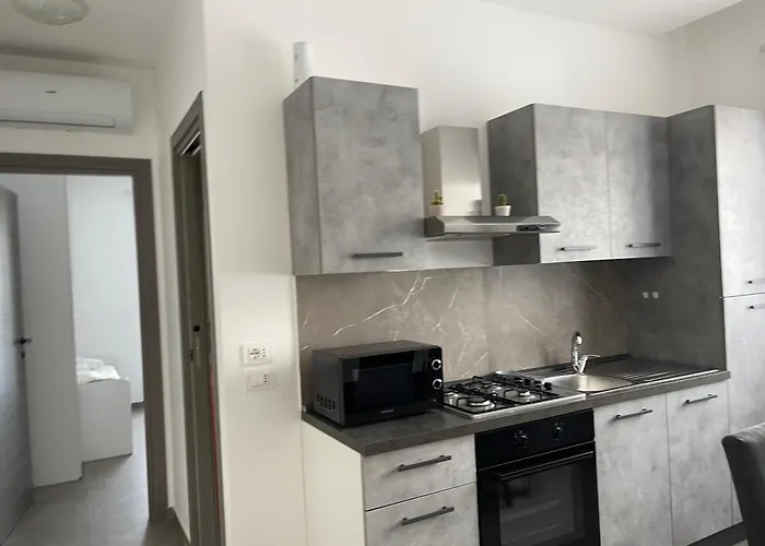 Borghesi Fronte Mare Апартаменты *