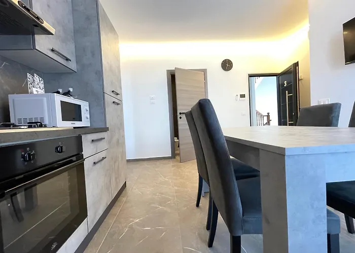 아파트 Borghesi Fronte Mare By Affitti Brevi *